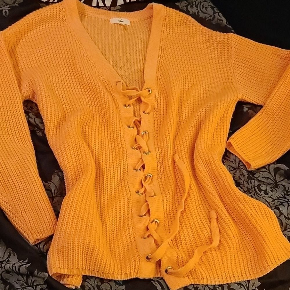 Entro Peach lace up sweater - Picture 3 of 9